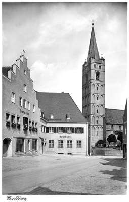 Stadtplatz, Postkarte 1937, Blick zur Sparkasse, links Seidl