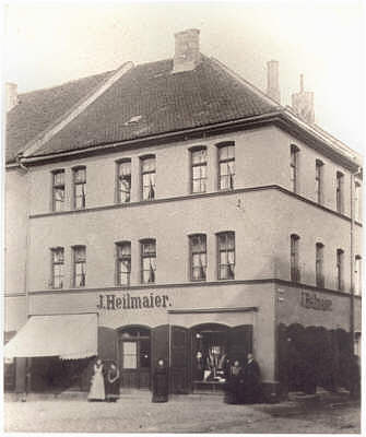 Stadtplatz 1890, Eckkramer Joseph Heilmaier