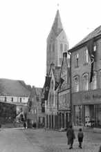 Stadtplatz 1940, Blick Gerlspeck bis Johanniskirche
