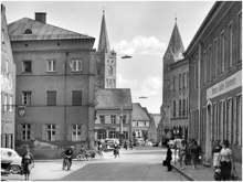 Moosburg, Blick von der Mnchnerstrasse zum Stadtplatz, 1959